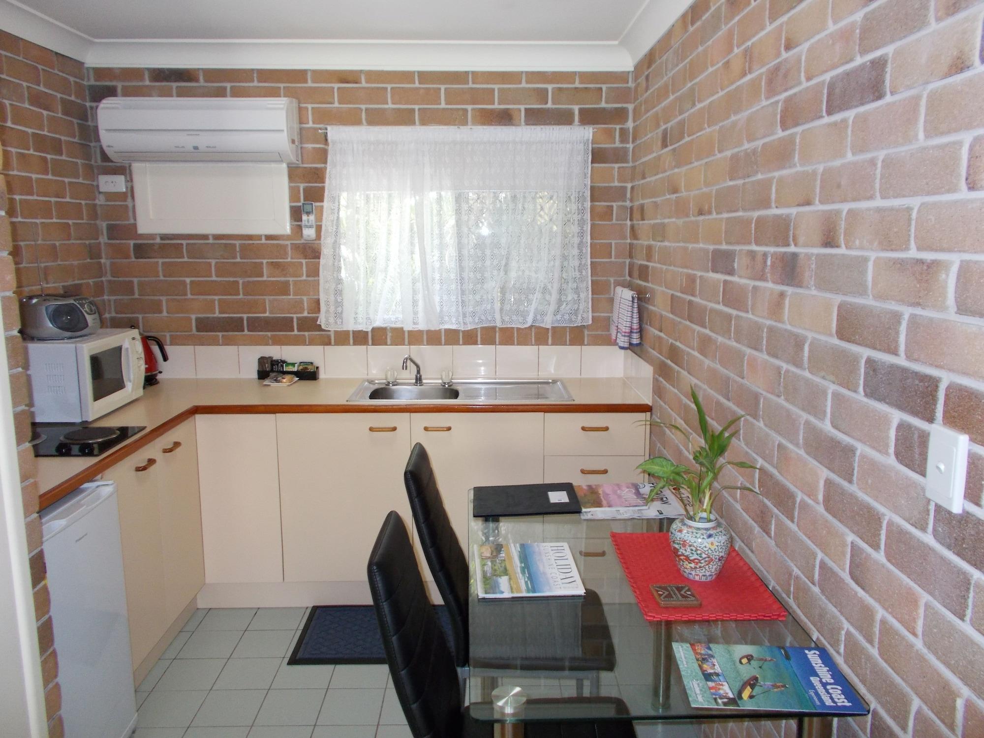 Sunshine Coast Airport Motel 3*